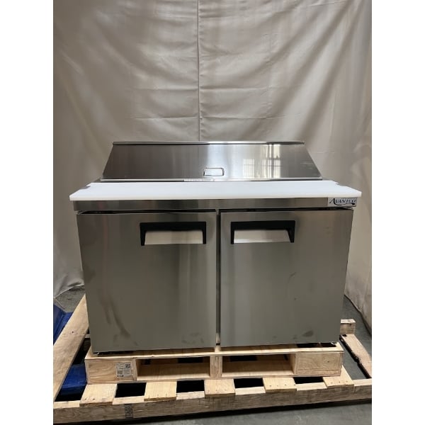 Scratch and Dent Avantco APT-48-HC 47" 2 Door Refrigerated Sandwich Prep Table