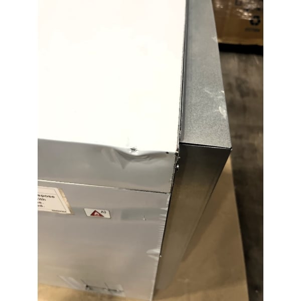 Scratch and Dent Avantco Ice UC-H-280-A 26" Air-Cooled Undercounter Half Cube Ice Machine with 80 lb. Storage Bin - 299 lb., 115V