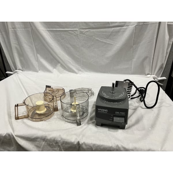Scratch and Dent Waring WCG75 Pro Prep 0.75 Qt. Batch Bowl Food Processor with Chopper & Grinder Bowl - 3/4 hp