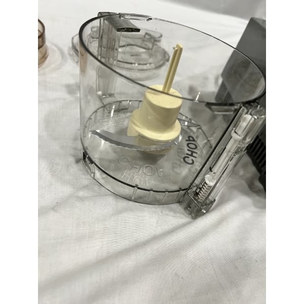 Scratch and Dent Waring WCG75 Pro Prep 0.75 Qt. Batch Bowl Food Processor with Chopper & Grinder Bowl - 3/4 hp