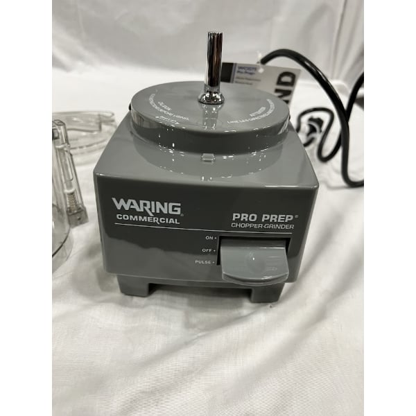Scratch and Dent Waring WCG75 Pro Prep 0.75 Qt. Batch Bowl Food Processor with Chopper & Grinder Bowl - 3/4 hp