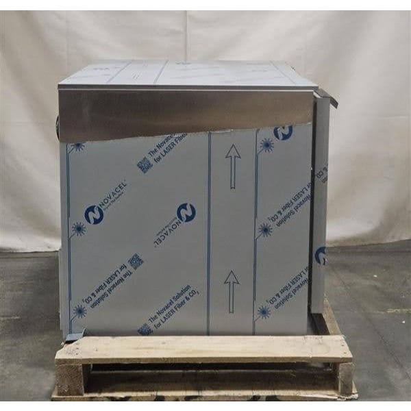 Scratch and Dent Beverage-Air UCF32AHC-23 32" Low Profile Undercounter Freezer