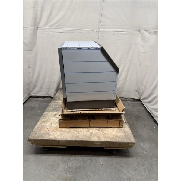 Scratch and Dent Manitowoc UDP0240A-161B NEO 26" Air-Cooled Undercounter Full Dice Cube Ice Machine with 90 lb. Storage Bin - 240 lb., 115V