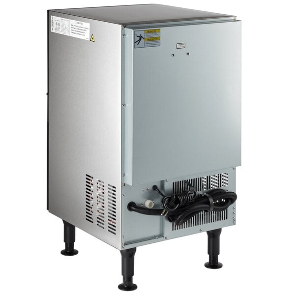 Scratch and Dent Avantco Ice UC-F-120-A 19" Air-Cooled Undercounter Full Cube Ice Machine with 40 lb. Storage Bin- 129 lb., 115V