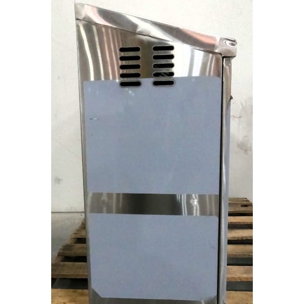 Scratch and Dent Regency 48" NSF Stainless Steel Wall Cabinet with Hinged Doors