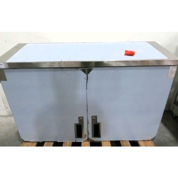 Scratch and Dent Regency 48" NSF Stainless Steel Wall Cabinet with Hinged Doors