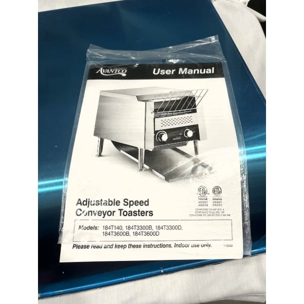 Scratch and Dent Avantco T3600D Commercial 14 1/2" Wide Conveyor Toaster with 3" Opening - 240V, 3600W, 1200 Slices per Hour
