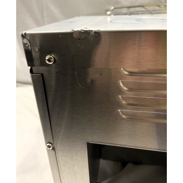 Scratch and Dent Avantco T3600D Commercial 14 1/2" Wide Conveyor Toaster with 3" Opening - 240V, 3600W, 1200 Slices per Hour