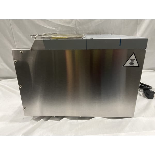 Scratch and Dent Avantco T3600D Commercial 14 1/2" Wide Conveyor Toaster with 3" Opening - 240V, 3600W, 1200 Slices per Hour