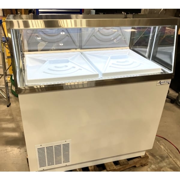Scratch and Dent Avantco CPW-47-HC 47 1/8" 8 Tub White Deluxe Ice Cream Dipping Cabinet