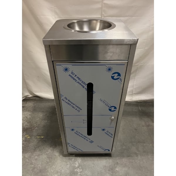 Scratch and Dent Ex-Cell Kaiser LD-10 SS 10 Gallon Stainless Steel Rectangular Liquids Disposal Receptacle