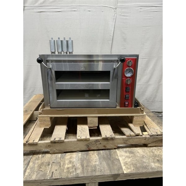 Scratch and Dent Avantco DPO-18-DS Double Deck Countertop Pizza/Bakery Oven - 3200W, 240V