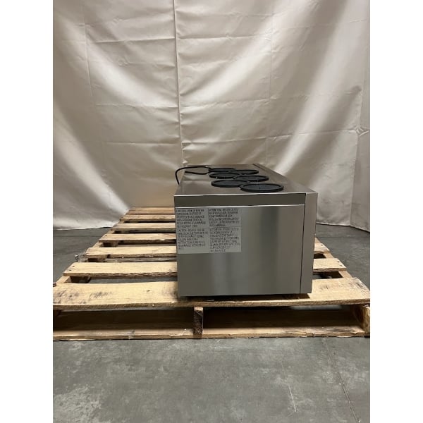 Scratch and Dent Summit Appliance STC6 6-Bottle Countertop Wine Cooler - 115V