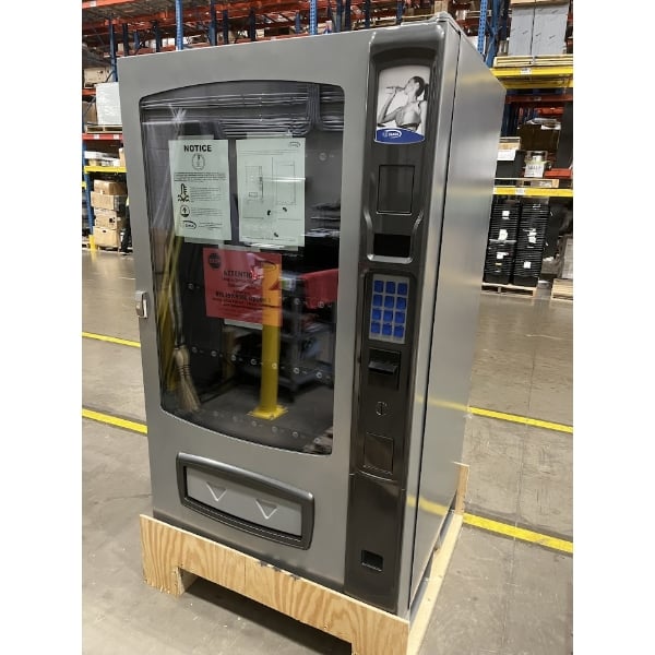 Scratch and Dent Seaga ENV5B 40-Item Refrigerated Vending Machine / Beverage Merchandiser