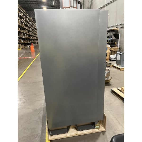 Scratch and Dent Seaga ENV5B 40-Item Refrigerated Vending Machine / Beverage Merchandiser