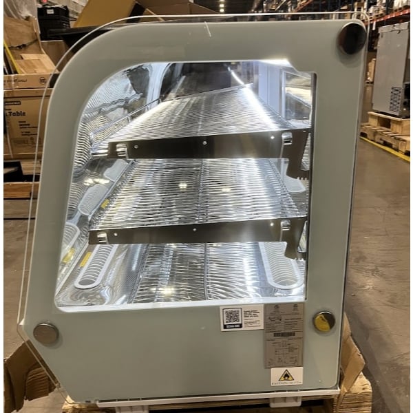 Scratch and Dent Avantco BCC-48-HC 48" White Refrigerated Countertop Bakery Display Case with LED Lighting