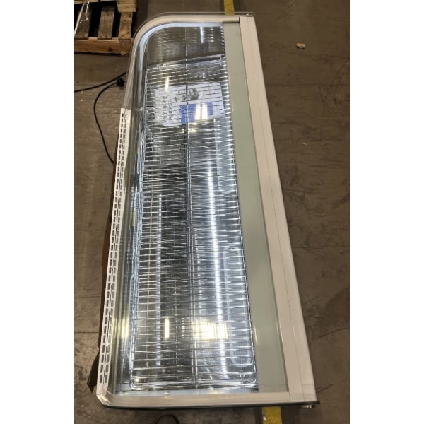 Scratch and Dent Avantco BCC-48-HC 48" White Refrigerated Countertop Bakery Display Case with LED Lighting