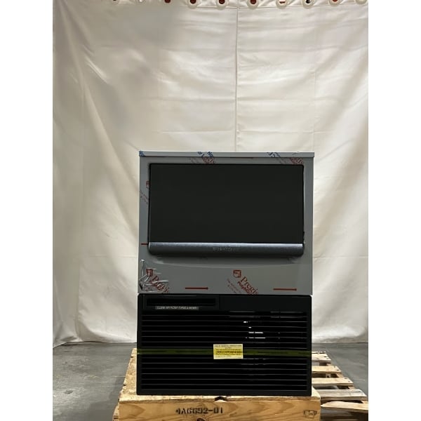 Scratch and Dent Hoshizaki KM-116BAK 23 3/4" ADA-Compliant Air-Cooled Undercounter Crescent Cube Ice Machine with 53 lb. Storage - 130 lb., 115V