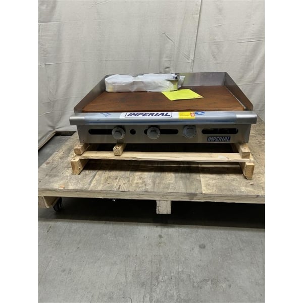 Scratch and Dent Imperial Range ITG-36LP 36" Countertop Thermostatically Controlled Liquid Propane Griddle - 90,000 BTU