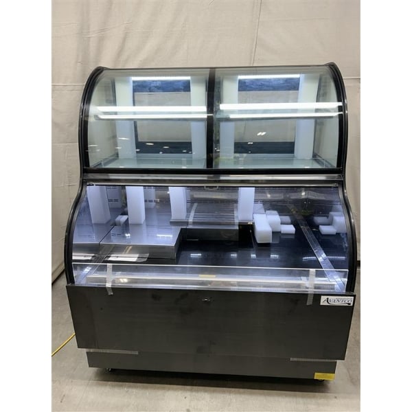 Scratch and Dent Avantco CAC-48 47 3/16" Black Curved Dual Service Refrigerated Air Curtain Merchandiser - 115V