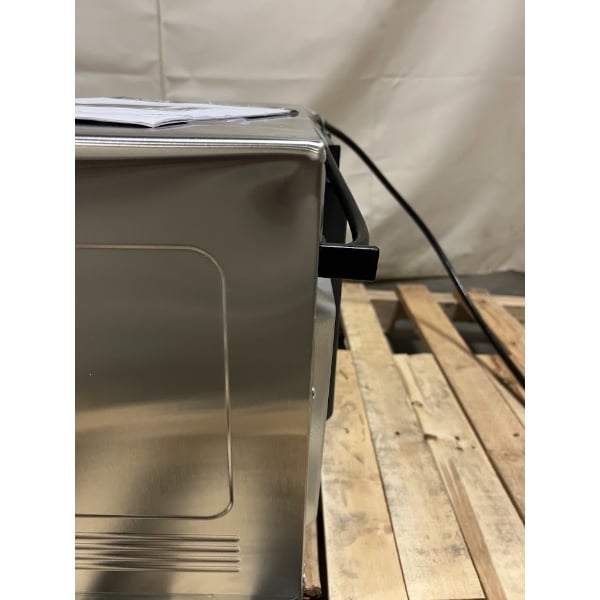 Scratch and Dent Solwave Stackable Commercial Microwave with Large 1.2 cu. ft. Interior and Push Button Controls - 1,200W, 120V