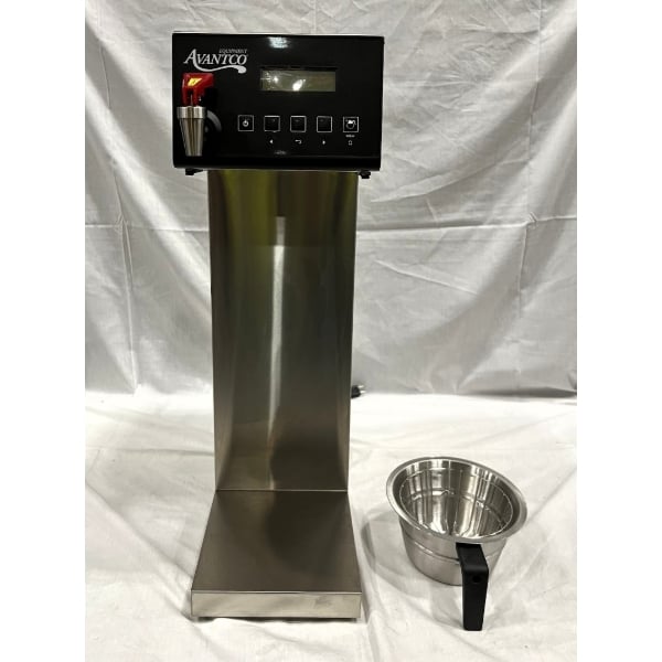 Scratch and Dent Avantco CMADAP Digital Automatic Airpot Coffee Maker - 120V, 1,500W