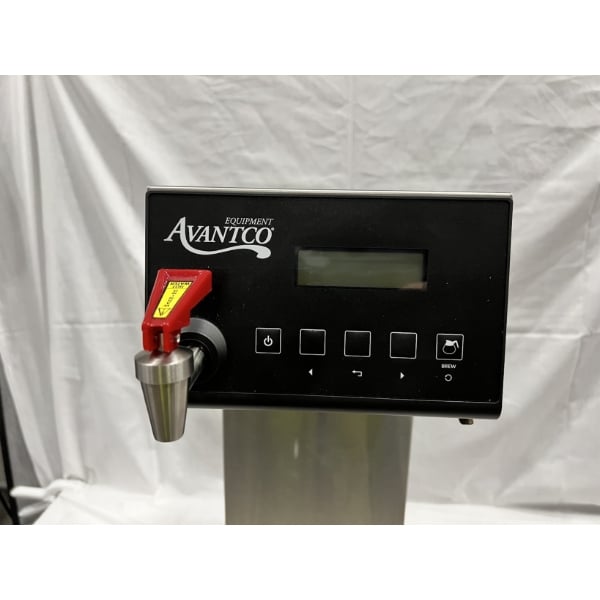 Scratch and Dent Avantco CMADAP Digital Automatic Airpot Coffee Maker - 120V, 1,500W