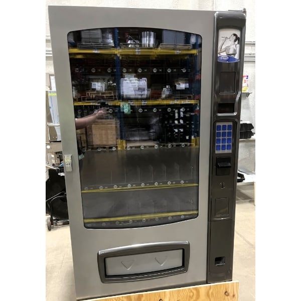Scratch and Dent Seaga ENV5B 40-Item Refrigerated Vending Machine / Beverage Merchandiser