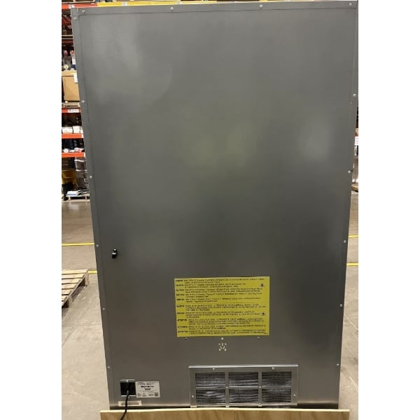 Scratch and Dent Seaga ENV5B 40-Item Refrigerated Vending Machine / Beverage Merchandiser
