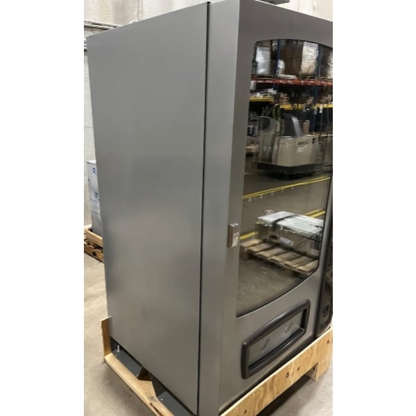 Scratch and Dent Seaga ENV5B 40-Item Refrigerated Vending Machine / Beverage Merchandiser