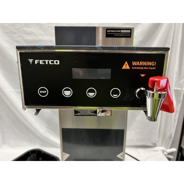 Scratch and Dent Fetco CBS-1221 Automatic Airpot Coffee Brewer with Large Plastic Brew Basket - 120V, 1,800W