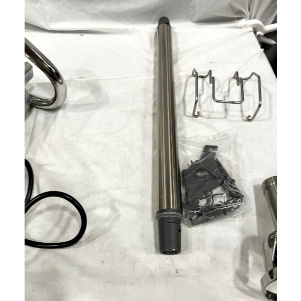 Scratch and Dent Robot Coupe MP800 Turbo 29" Single Speed Immersion Blender - 1 3/5 HP