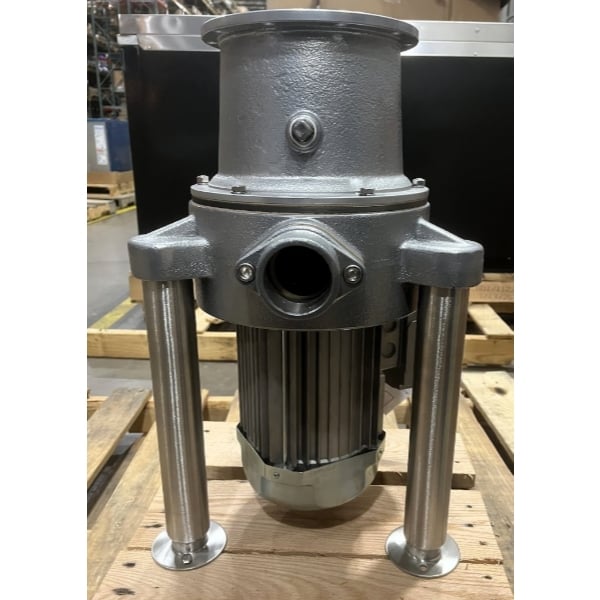Scratch and Dent Hobart FD4/150-1 Commercial Garbage Disposer with Adjustable Flanged Feet - 1 1/2 hp, 208-230/460V