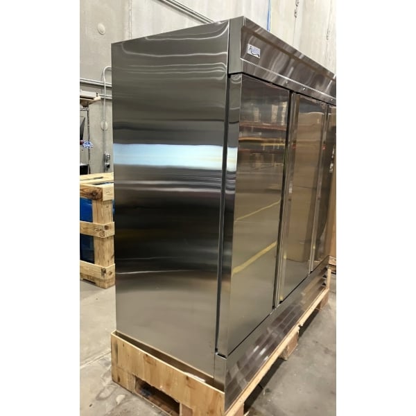Scratch and Dent Avantco SS-3F-HC 81 5/16" Stainless Steel Solid Door Reach-In Freezer