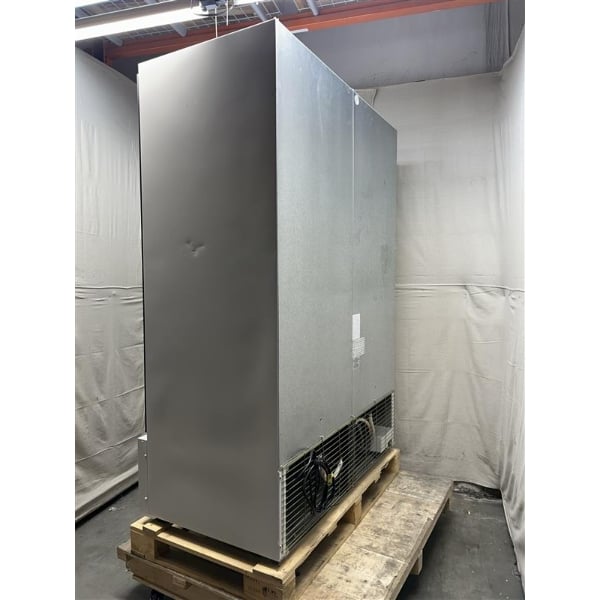 Scratch and Dent Beverage-Air MT53-1-SDW 54" Marketeer Series White Refrigerated Glass Door Merchandiser with LED Lighting