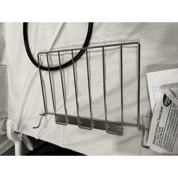 Scratch and Dent Hatco TQ-10 Toast Qwik Conveyor Toaster - 2" Opening, 208V