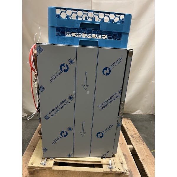 Scratch and Dent Noble Warewashing UH30-E Energy Efficient High Temp Undercounter Dishwasher - 208/230V