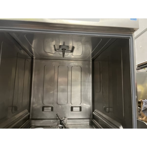 Scratch and Dent MainStreet Equipment HTUC High-Temperature Undercounter Dishwasher - 208V/240V, 1 Phase