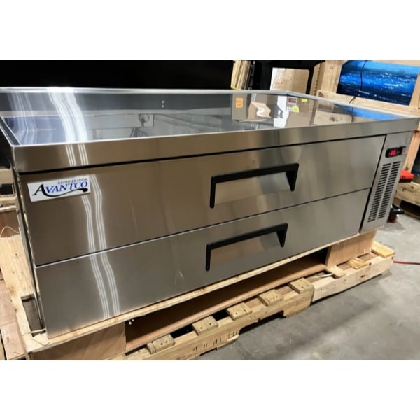 Scratch and Dent Avantco CBE-60-HC 60" 2 Drawer Refrigerated Chef Base