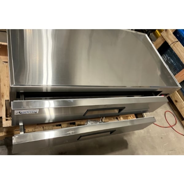 Scratch and Dent Avantco CBE-60-HC 60" 2 Drawer Refrigerated Chef Base