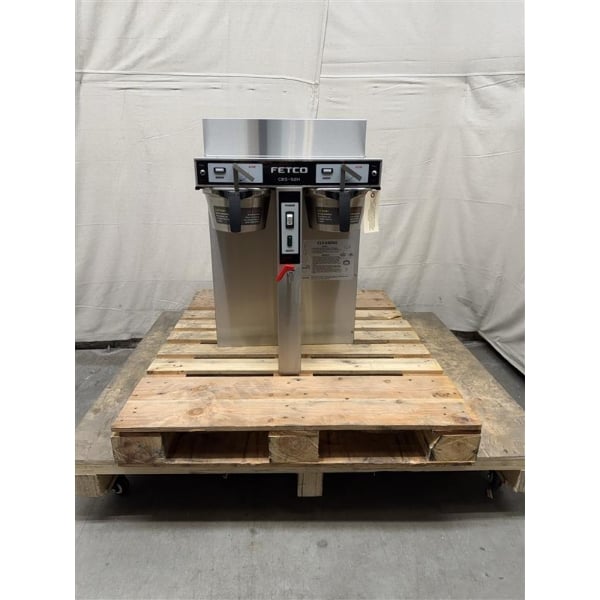 Scratch and Dent Fetco CBS-52H-15 C52036 Stainless Steel Twin Automatic Coffee Brewer - 120/208-240V