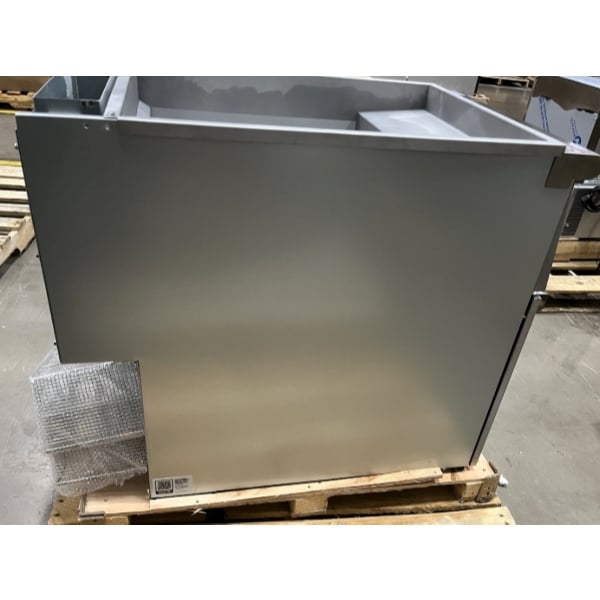 Scratch and Dent Avantco F5-ES-P 65-70 lb. Liquid Propane Stainless Steel Floor Fryer - 100,000 BTU