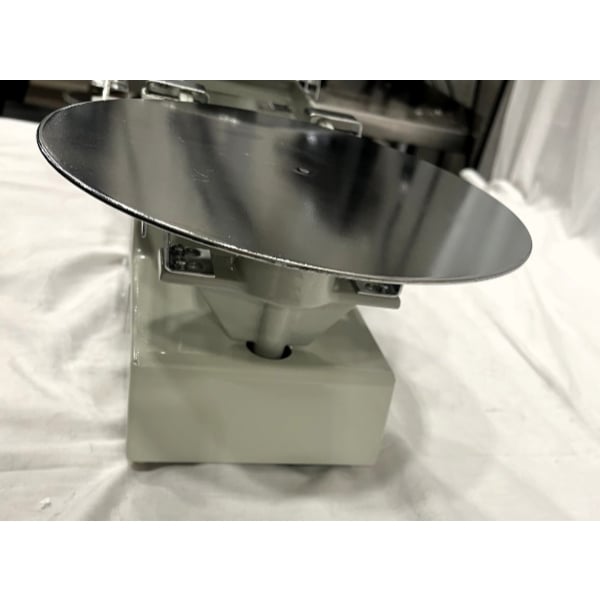 Scratch and Dent AvaTek 8 lb. x 0.25 oz. Baker's Dough Scale