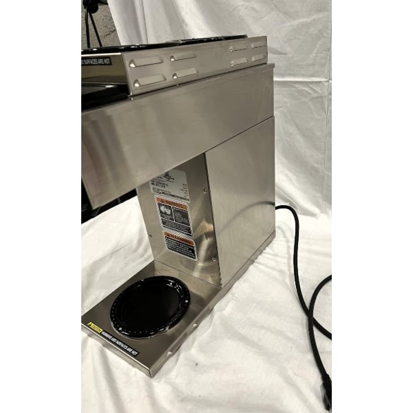 Scratch and Dent Bunn 12950.0213 CWTF15-3 Automatic 12 Cup Coffee Brewer with 2 Upper Warmers, 1 Lower Warmer, and Plastic Funnel - 120V