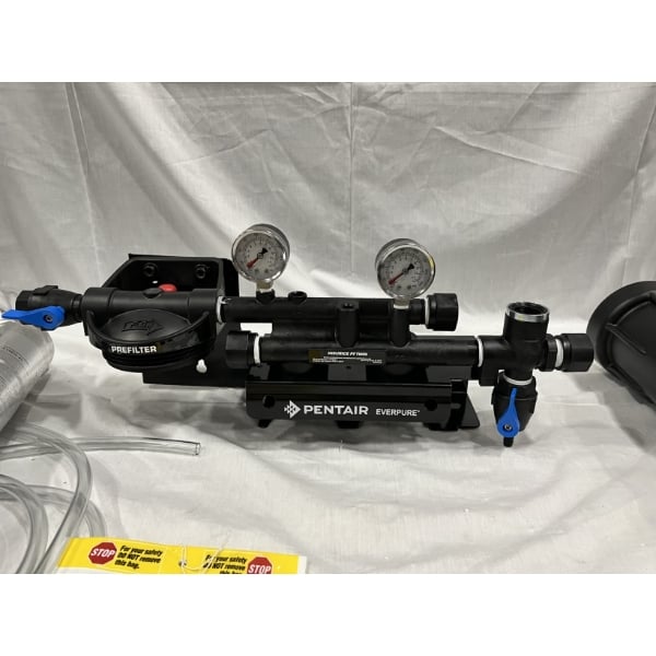 Scratch and Dent Everpure EV9324-22 Insurice Twin PF-i20002 Water Filtration System with Pre-Filter - .5 Micron and 3.34 GPM