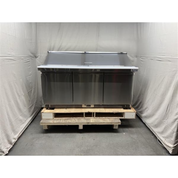 Scratch and Dent Avantco ZPT-71-FB-M-HC 71" 3 Door Front Breathing Mega Top Refrigerated Sandwich Prep Table