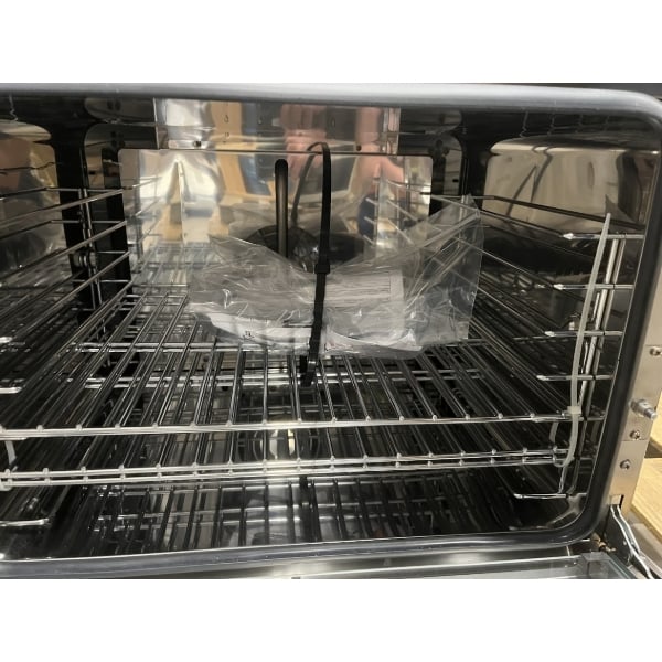 Scratch and Dent Cooking Performance Group COH-T4-M Electric Thermostatic Countertop 4 Tray Half Size Convection Oven with Moisture Injection - 208-240V, 2700W