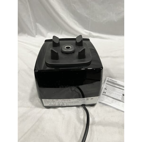 Scratch and Dent Vitamix 62828 Drink Machine 2-Speed 2.3 hp Blender with Toggle Controls and 64 oz. Container - 120V