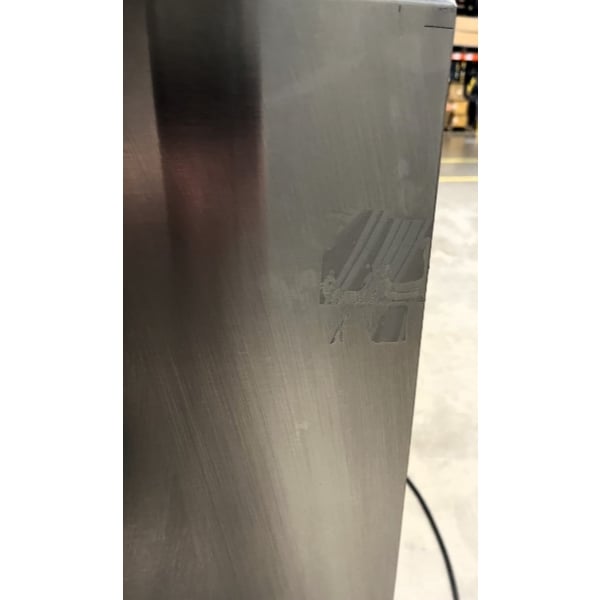 Scratch and Dent Avantco SS-UC-27R-HC 27" Undercounter Refrigerator