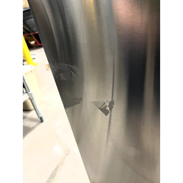 Scratch and Dent Avantco SS-UC-27R-HC 27" Undercounter Refrigerator